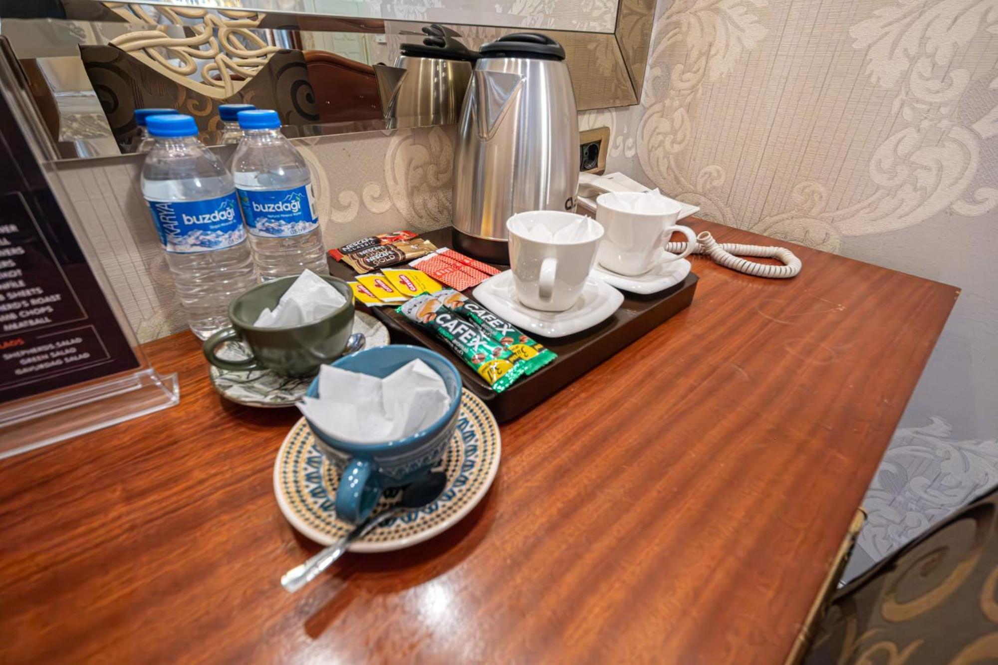 Myy Boutique Hotel Истанбул Екстериор снимка