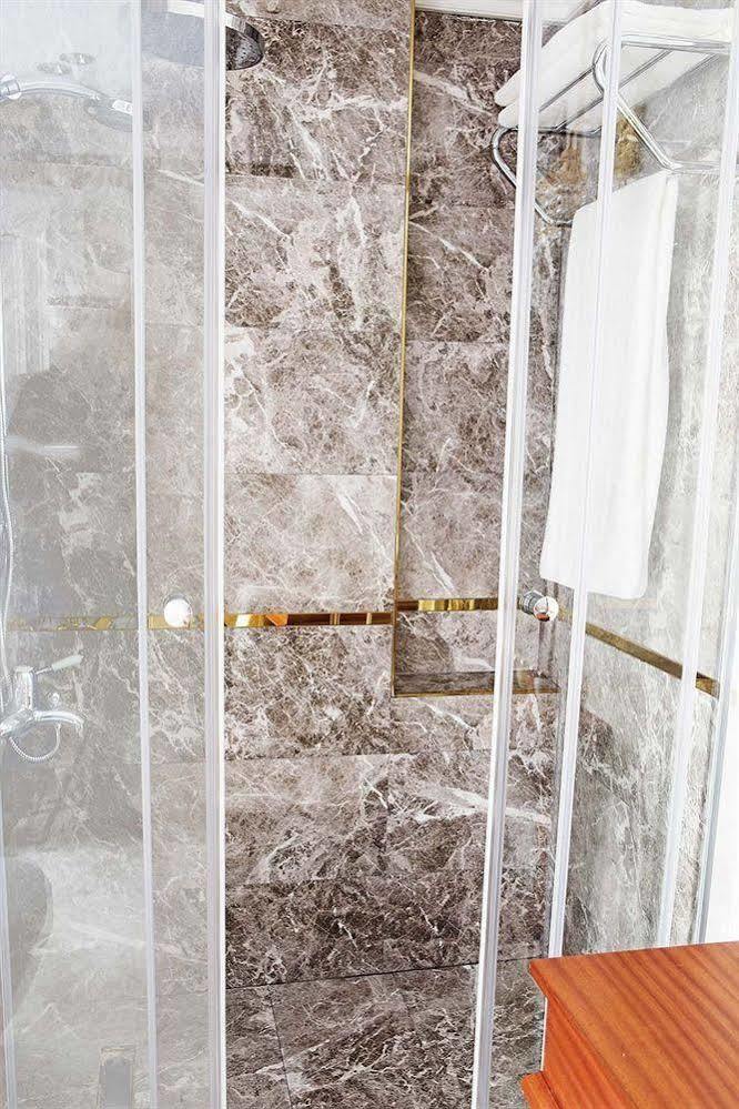 Myy Boutique Hotel Истанбул Екстериор снимка